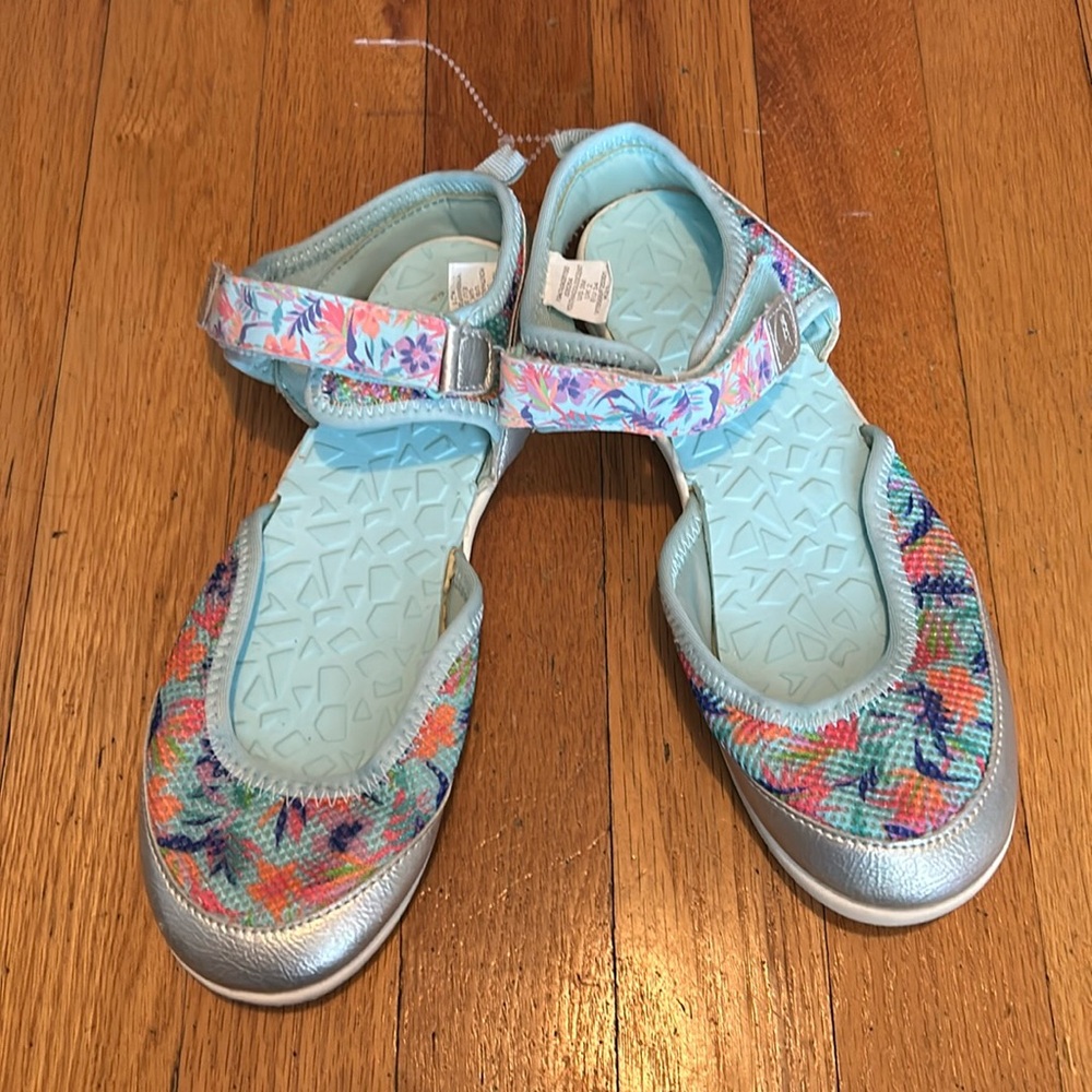 Lands' End Water Shoes 3M